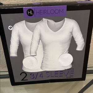 Heirloom White V-Neck 3/4 Sleeve Shirts